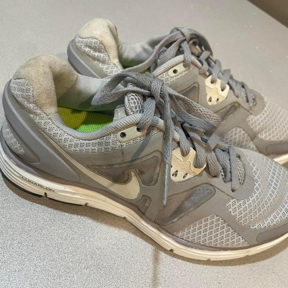 Nike Women's Breathe Lunarglide 3 Running Sneaker Style 454315-017 Size 7.5